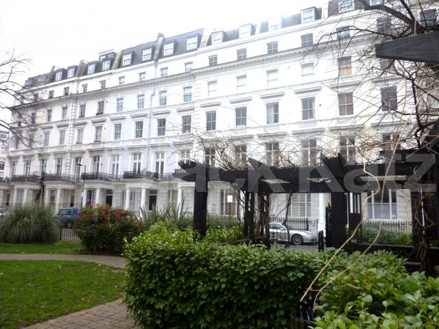 			NEW INSTRUCTION!, 2 Bedroom, 1 bath, 1 reception Flat			 St Stephens Gardens , NOTTING HILL